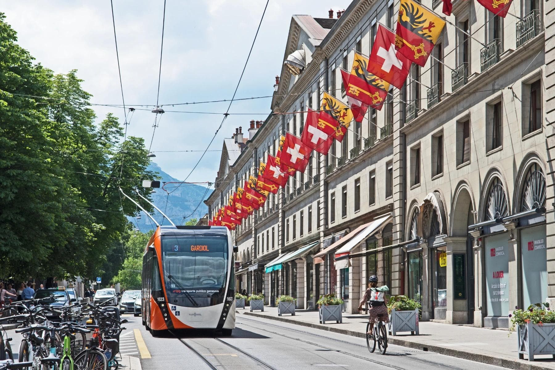 Relocation: Geneva vs Lausanne Relocation: Geneva vs Lausanne