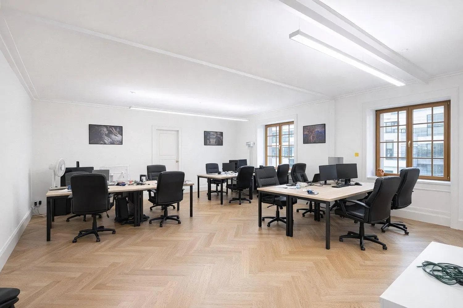 Modern offices in the heart of Geneva - Office Modern offices in the heart of Geneva - Office
