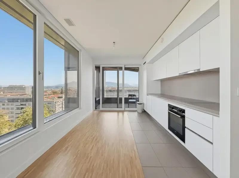 Modern apartment – 9th floor – Unobstructed views - Kitchen Modern apartment – 9th floor – Unobstructed views - Kitchen