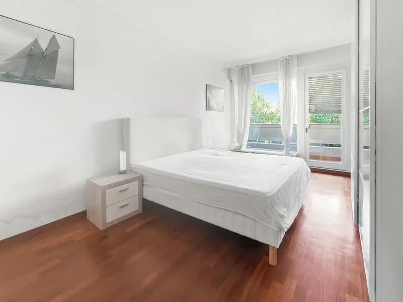 Bright furnished 3-room apartment with balcony – Route de Florissant, Geneva - Bedroom Bright furnished 3-room apartment with balcony – Route de Florissant, Geneva - Bedroom