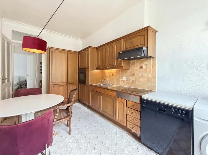 Appartement meublé avec balcons - Bail jusqu'au 31 août 2027 - Cuisine miniature 2 Appartement meublé avec balcons - Bail jusqu'au 31 août 2027 - Cuisine miniature 2