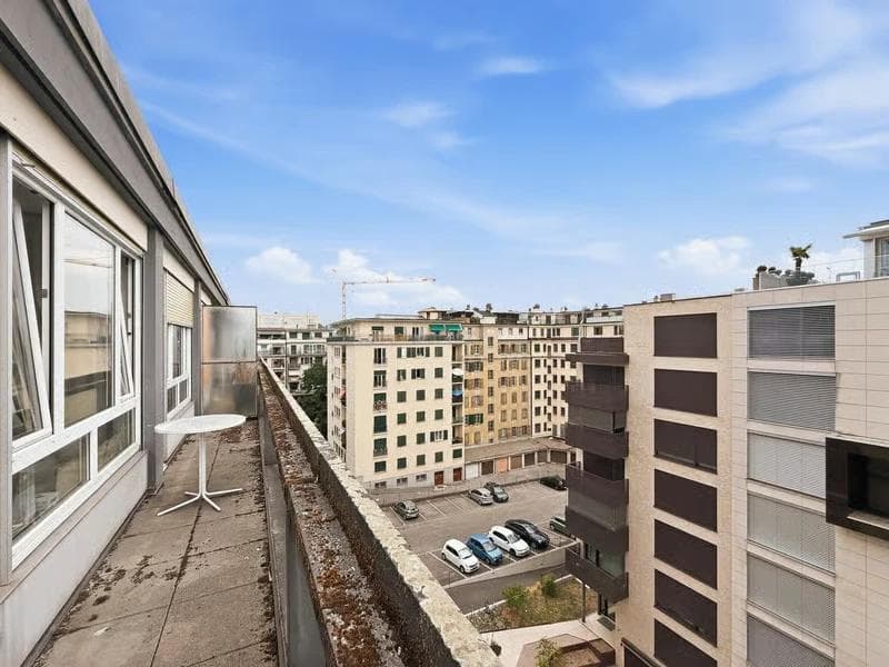 2-room apartment with large balcony – Top floor – Prime Geneva city centre - Exterior 2-room apartment with large balcony – Top floor – Prime Geneva city centre - Exterior
