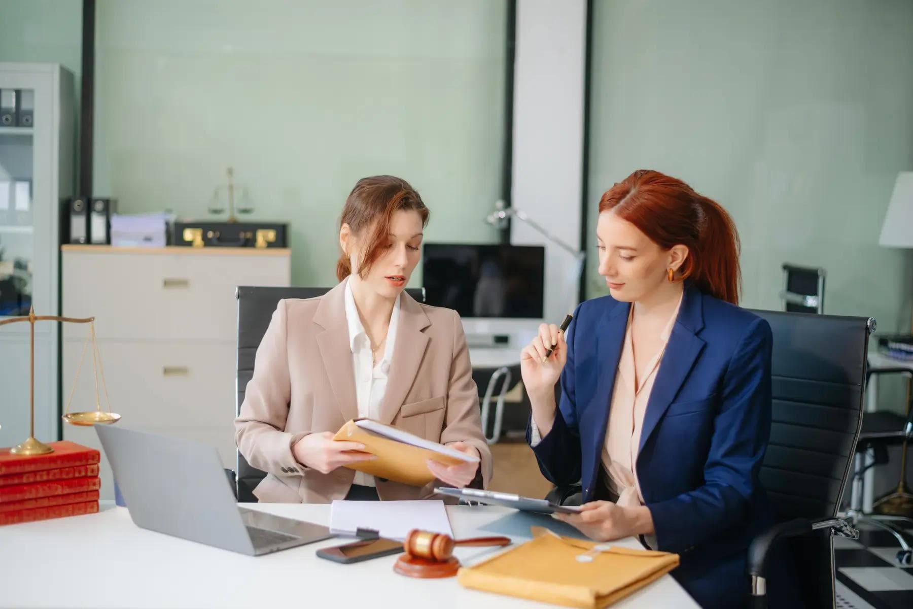 This high-paid job requires a high level of expertise and significant responsibilities in advising multinational corporations. This high-paid job requires a high level of expertise and significant responsibilities in advising multinational corporations.