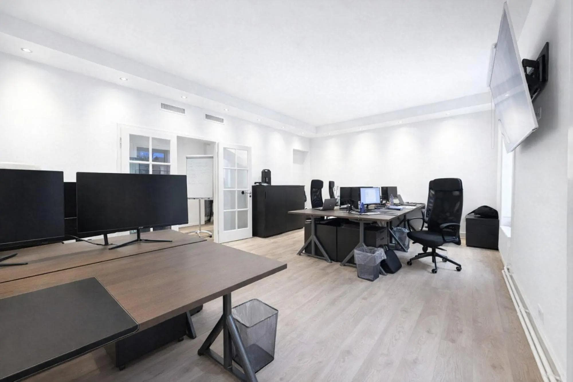 Premium location - Offices - Office 1 Premium location - Offices - Office 1