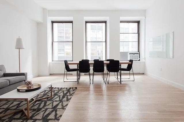 Comment trouver un logement à Genève quand on arrive de l'étranger ? Un article de Relocation Genevoise. Comment trouver un logement à Genève quand on arrive de l'étranger ? Un article de Relocation Genevoise.