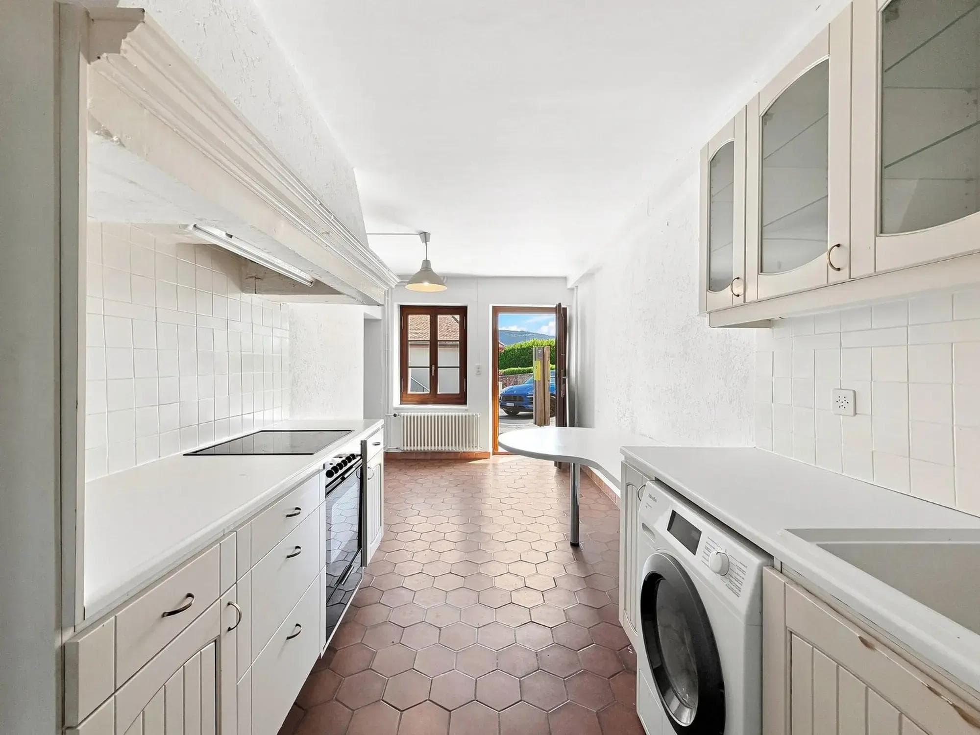 Spacieux appartement 5 pièces en duplex à Confignon - Cuisine miniature 4 Spacieux appartement 5 pièces en duplex à Confignon - Cuisine miniature 4
